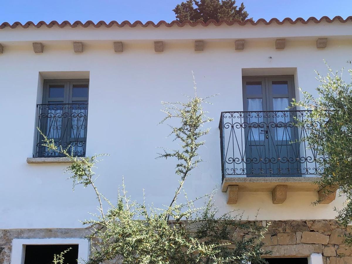Agriturismo La Casa Delle Fate Loiri Porto San Paolo Екстериор снимка