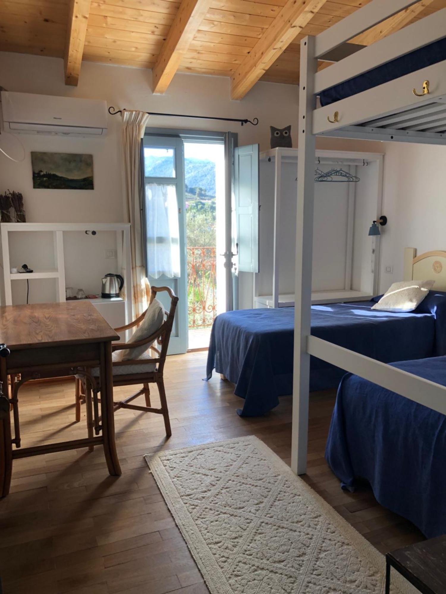 Agriturismo La Casa Delle Fate Loiri Porto San Paolo Екстериор снимка