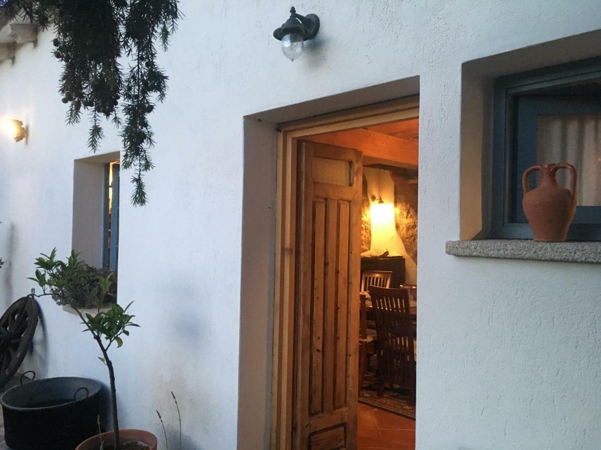 Agriturismo La Casa Delle Fate Loiri Porto San Paolo Екстериор снимка